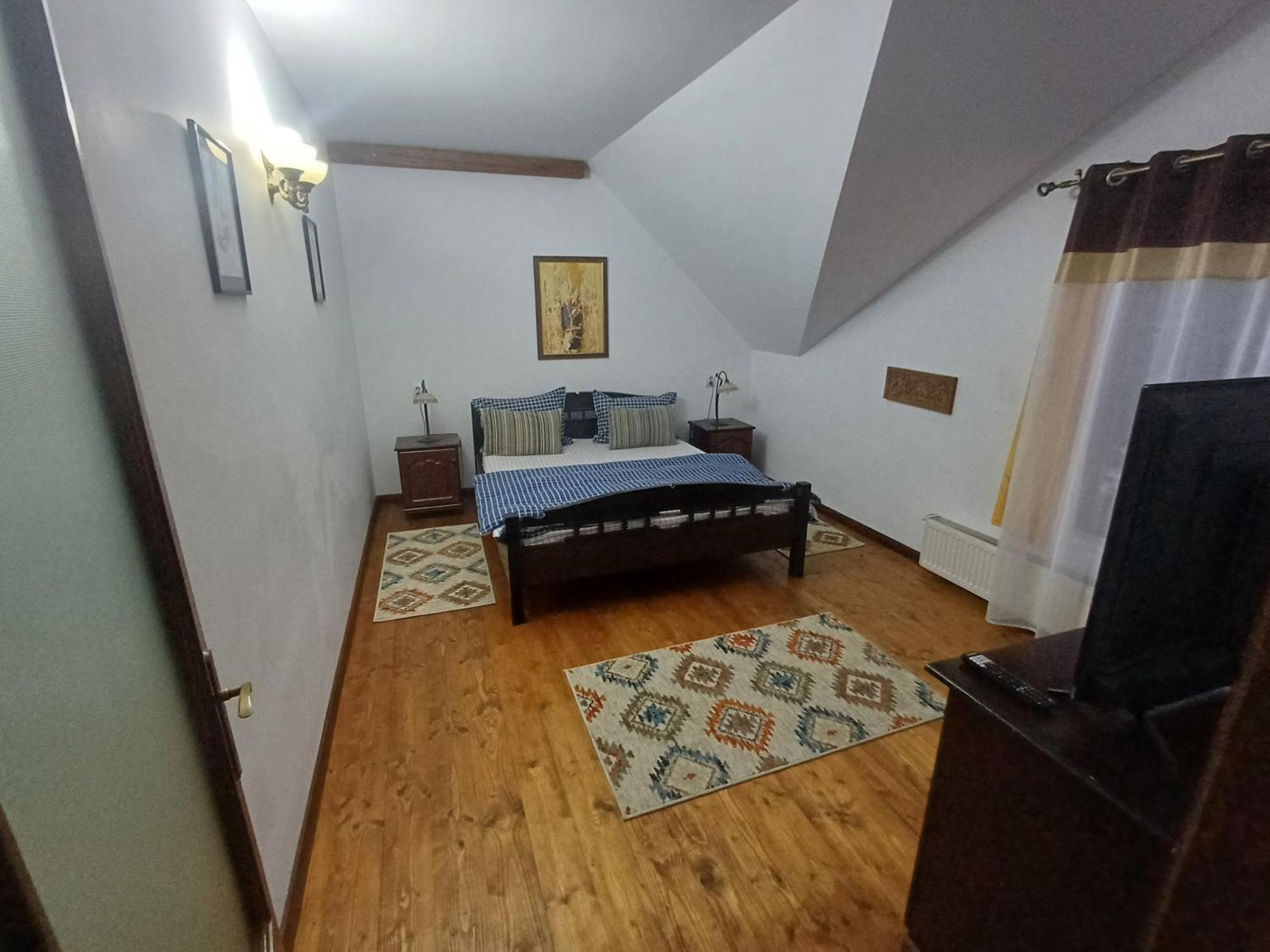 Casa Romana Ieşelniţa Buitenkant foto